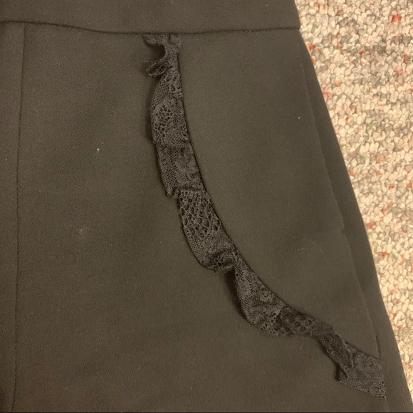 MAJE Inala Ruffle Trim Shorts - Picture 4 of 8